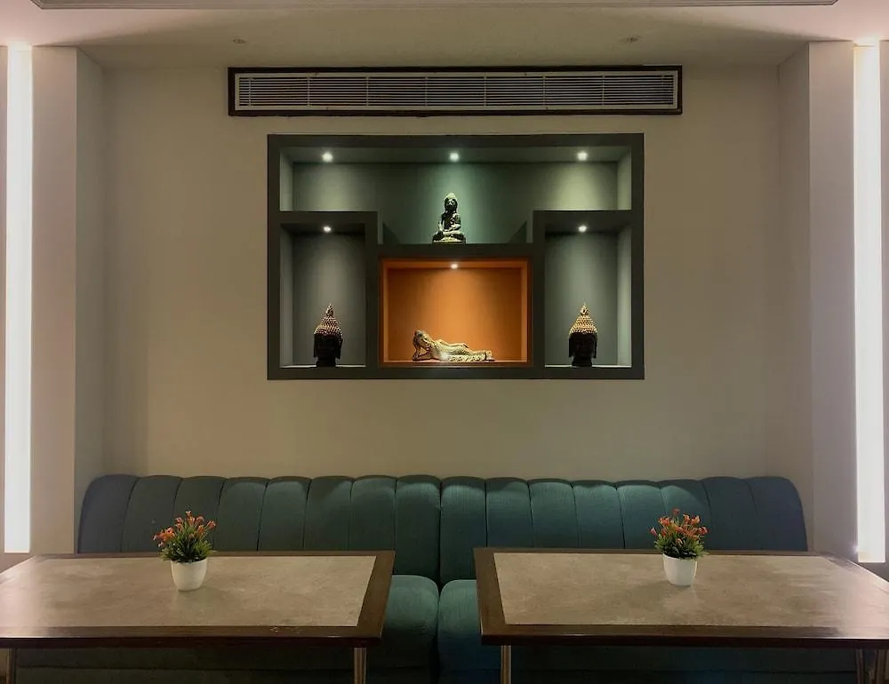 Hotel Royale Residency Agra  4*, Agra (Uttar Pradesh) India