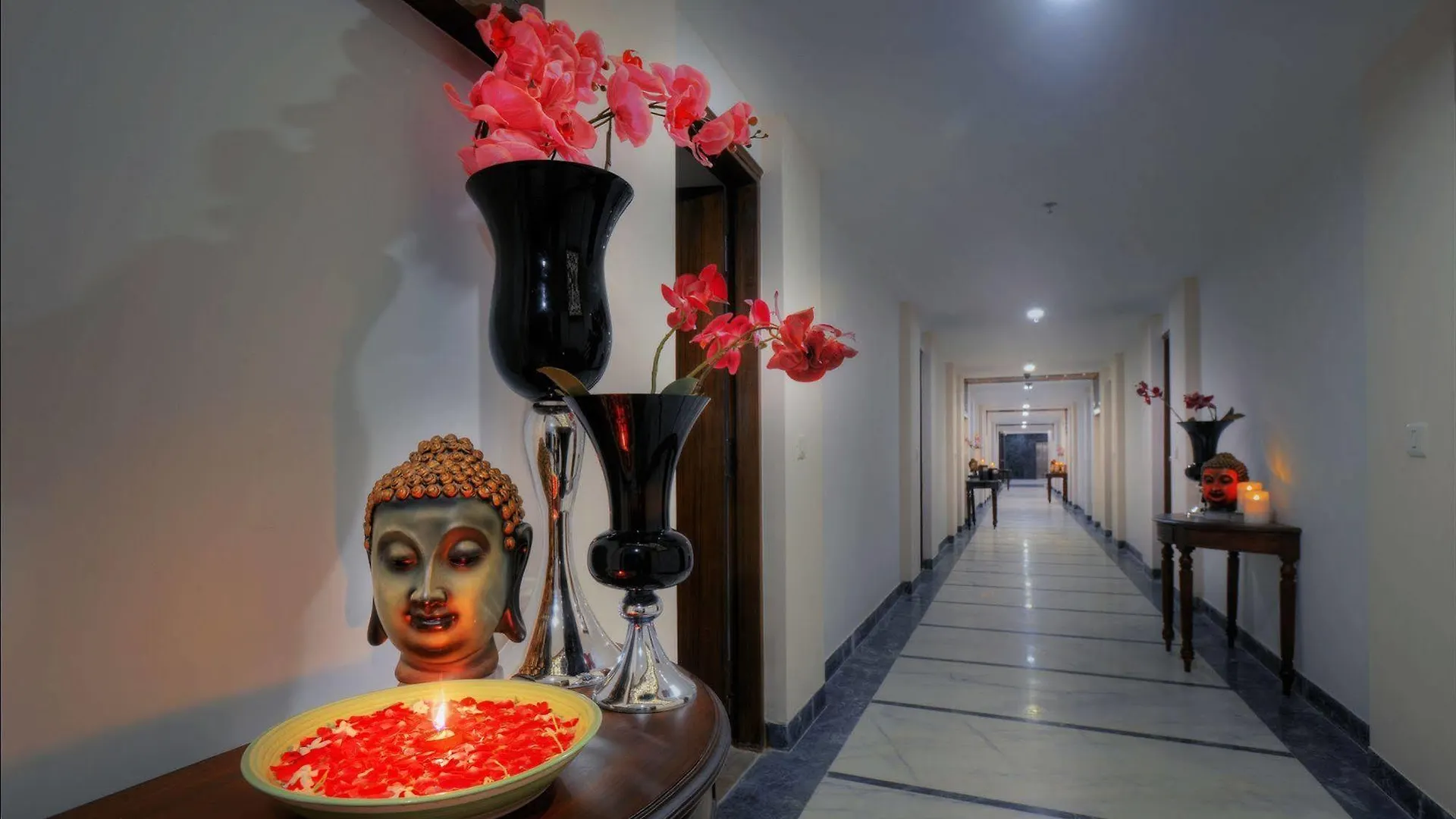 ****  Hotel Royale Residency Agra  India